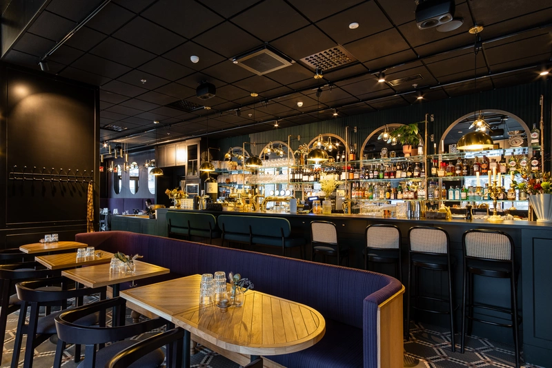 Restaurant Alfred - Lukkaroinen Arkkitehdit